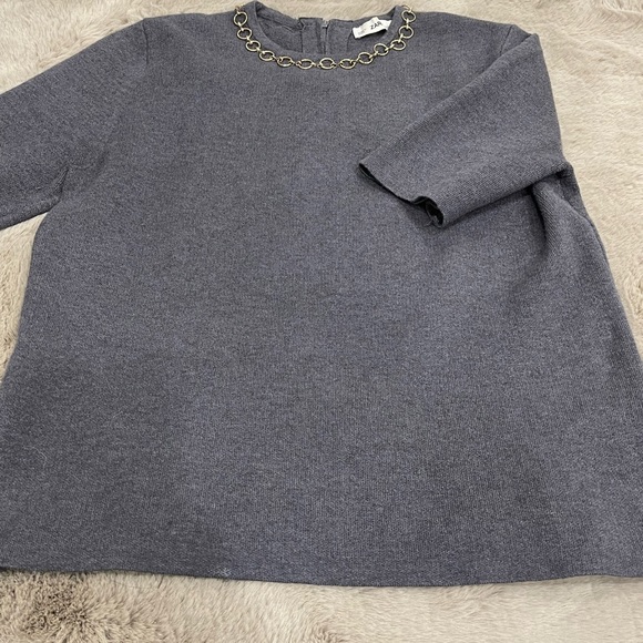 Zara Knit Sweater set of two.Top size is Medium & the knit skirt size is Large. - Picture 7 of 7